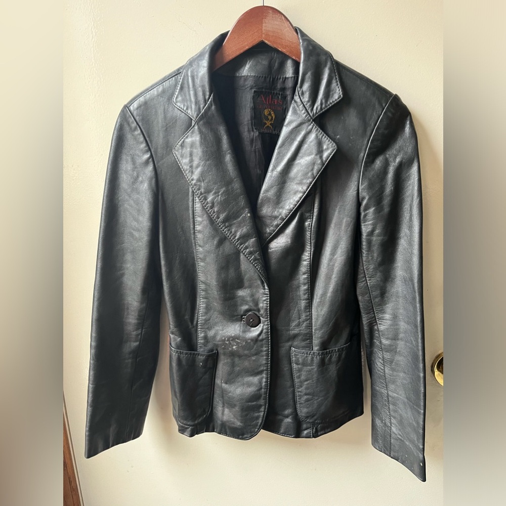 Atlas, leather, black jacket size small